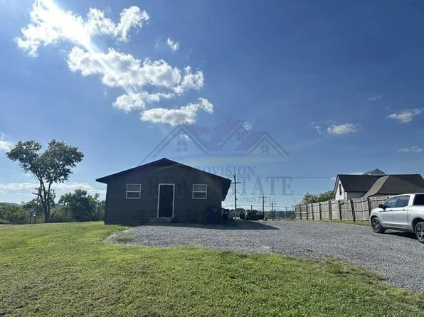 2 bed, 1.0 bath, $1,000, 555 Wildwood Ave SE APT 4, Cleveland, TN 37311
