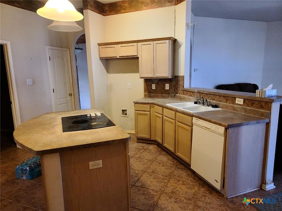 2nd image of 2155 N Ranch Estates Blvd