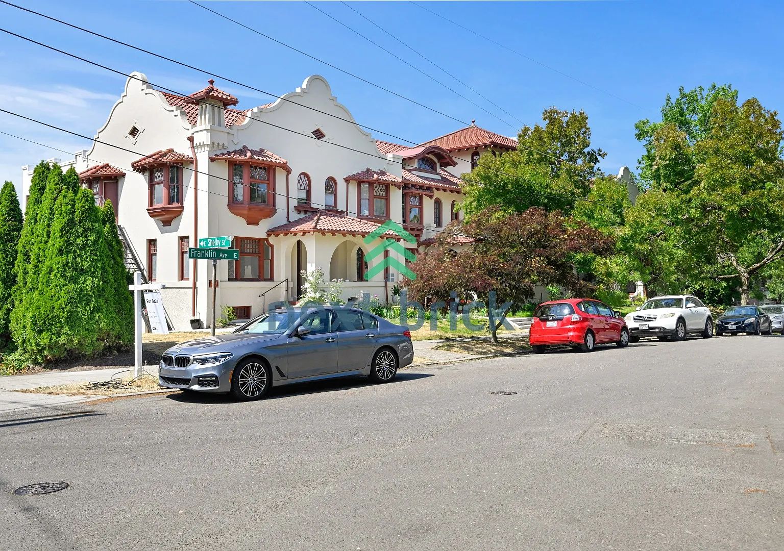 Rare Find-Heritage Historic Lake View Luxury Condo opportunity! — Photo 2