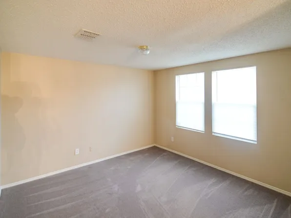 1508 Honey Bee Ln, Lancaster, TX 75134