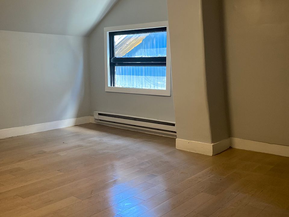 1st image of 126 Center St