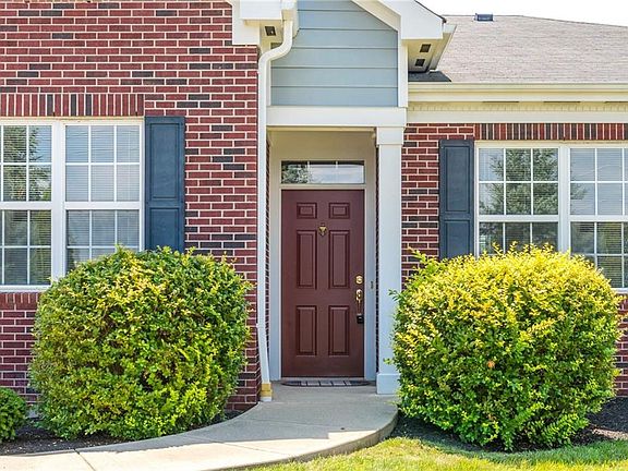 4th image of 2744 Cedarbrook Way
