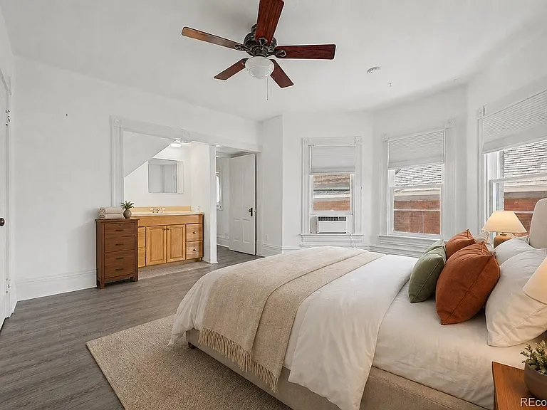 1235 Josephine St #2 — Photo 15