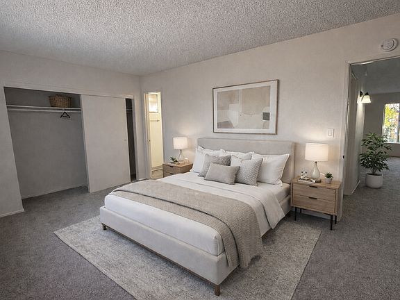5th image of 369 K St APT 3