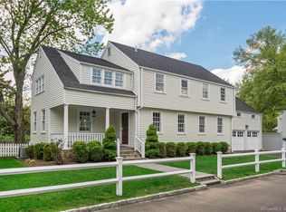 23 Apple Tree Trl, Westport, CT 06880
