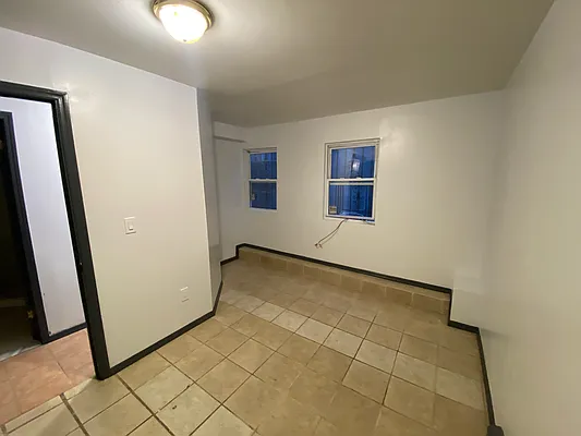 Rented by Miracle Capital | media 9