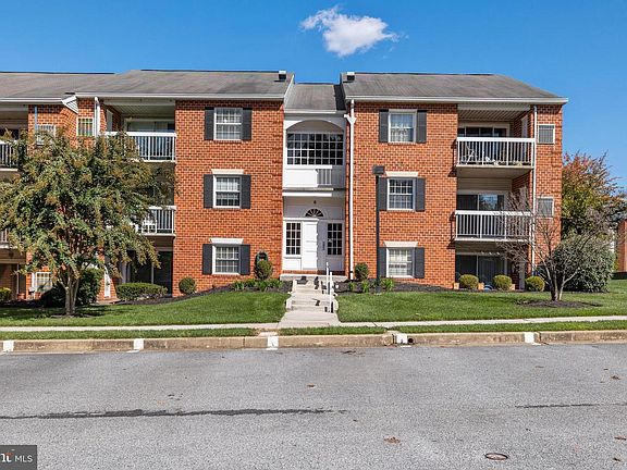 4th image of 6 Ballycruy Ct Unit 101