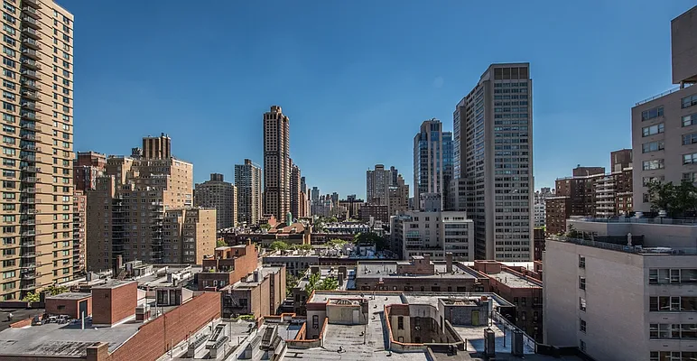 Rented by Hampshire Assets LLC | media 10