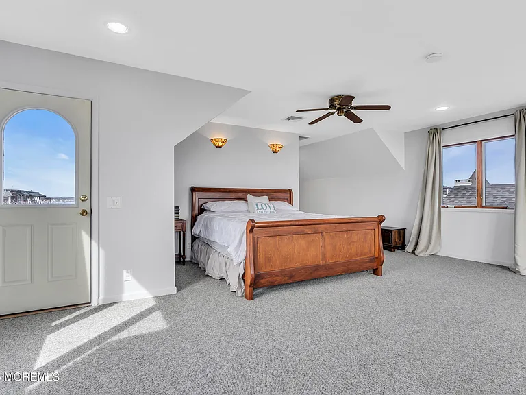 492 Ocean Ave — Photo 55