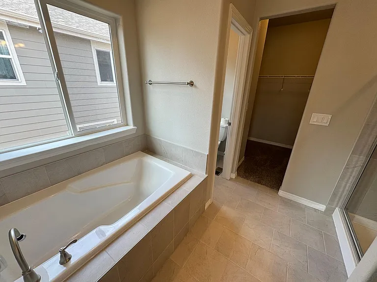 12745 Winding Glen Ln — Photo 7