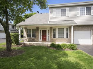3519 Frontenac Ct, Aurora, IL