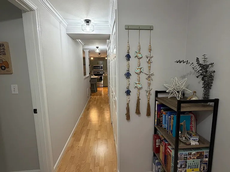 3661 Phinney Ave N #209 — Photo 16