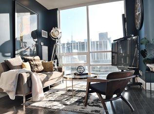460 Adelaide St E #Penthouse 203, Toronto, ON M5A 0E7