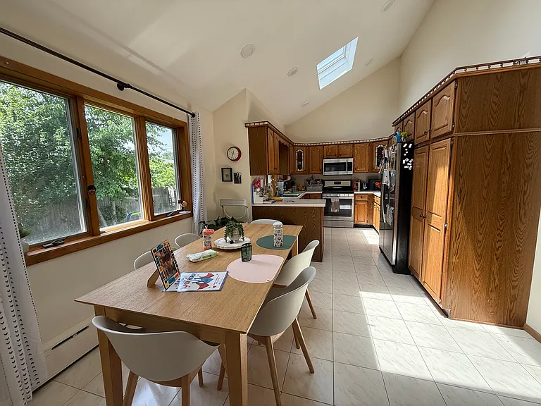 9 Linden Pl — Photo 15