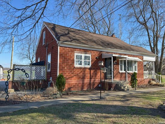 1340 N Saint Johns Rd, Washington, IN 47501