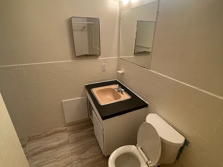 103 W Powers Cir #104 — Photo 18
