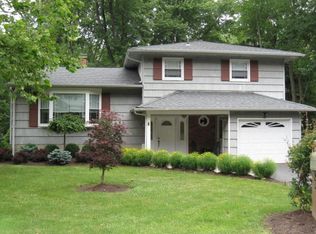 13 Deer Path Dr, Flanders, NJ 07836