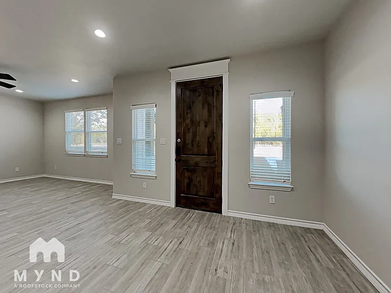 5612 San Jacinto Dr — Photo 8