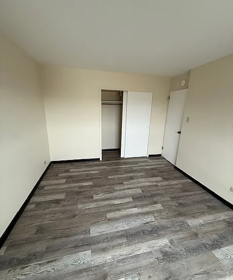 1400 Chicago Ave — Photo 17