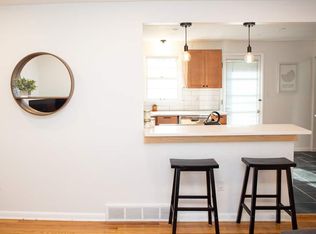 90 South St, Chagrin Falls, OH