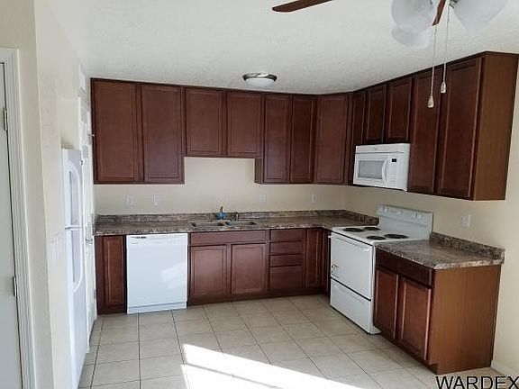 3rd image of 2801 Paloma Senda APT A