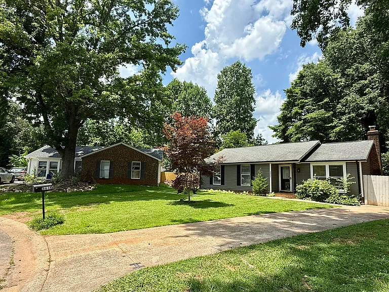 6634 Piney Path Rd — Photo 2