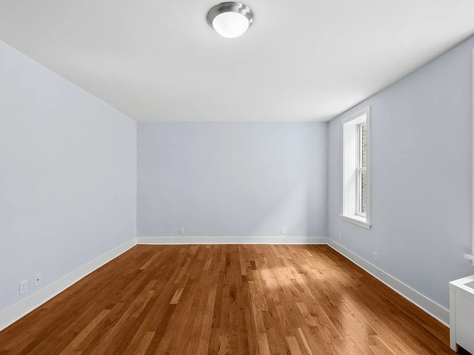 2175 Cedar Avenue — Photo 4