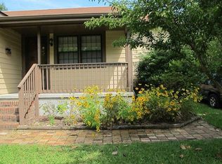 518 National Court Dr, New Bern, NC 28560