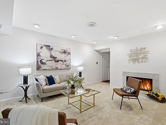 2nd image of 11721 Karbon Hill Ct APT 201