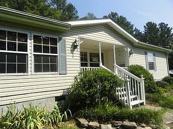 1st image of 2512 Hill Cir NE