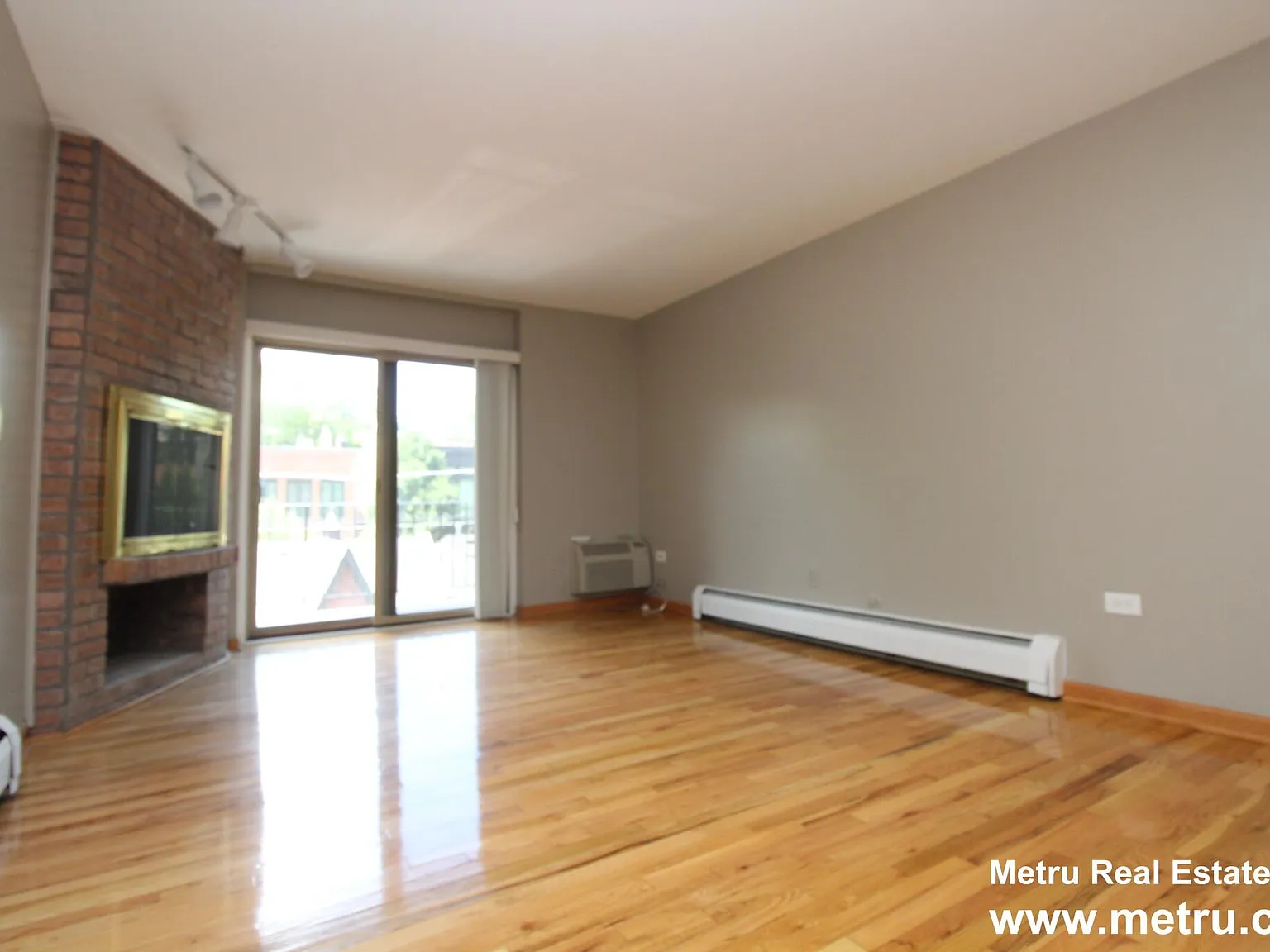 2230 N Orchard St — Photo 3