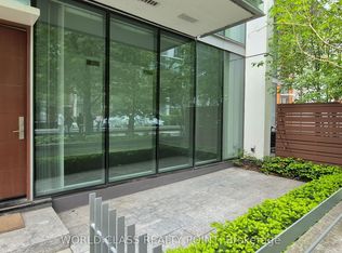 39 Queens Quay E #102, Toronto, ON M5E 0A5