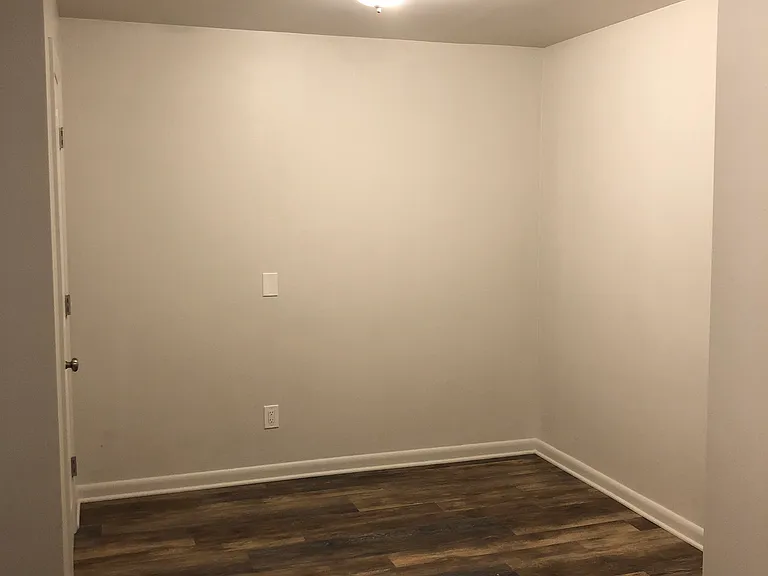 619 Oak St #4 — Photo 18