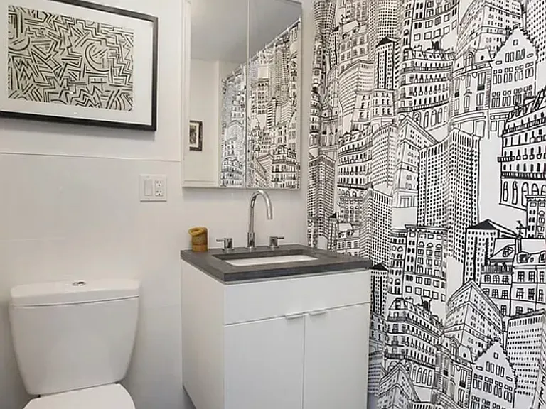 308 E 109th St #3C — Photo 5