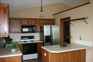 4th image of 1520 W Savage Ct