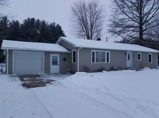 10267 8a Rd, Plymouth, IN 46563