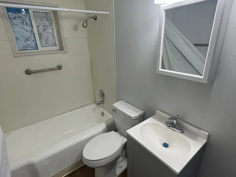 707 Royal Ave — Photo 8