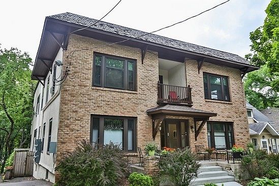 1st image of 4033 Queen Ave S #2
