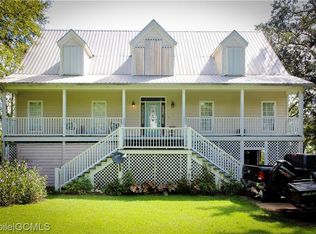 11305 E Point Rd, Theodore, AL 36582