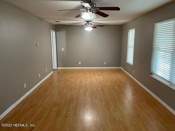 3rd image of 2379 Moody Ave