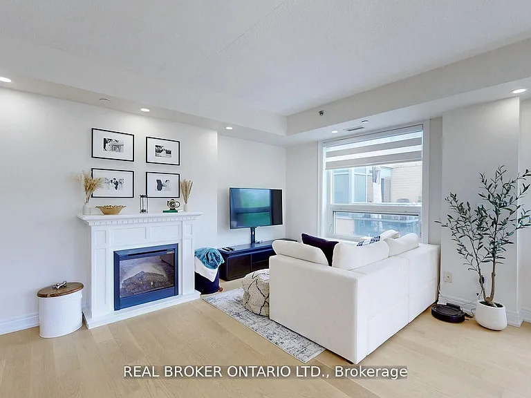 701 Sheppard Ave W #415 — Photo 11