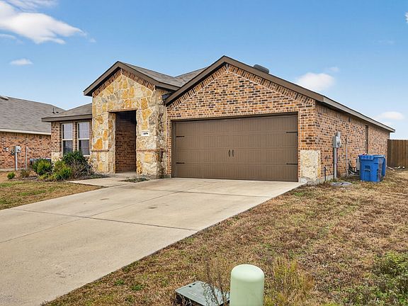 3rd image of 408 Saw Mill Rd