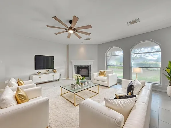 9606 Oakland Lake Way, Missouri City, TX 77459