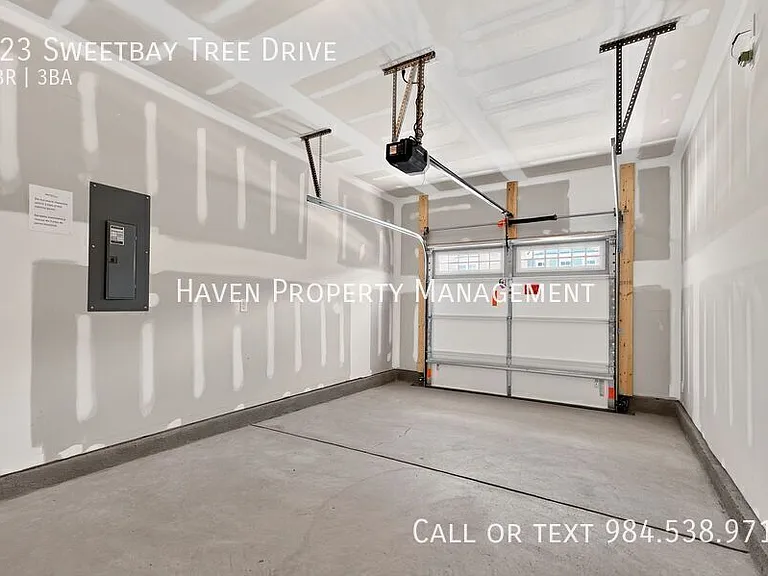 323 Sweetbay Tree Dr — Photo 30