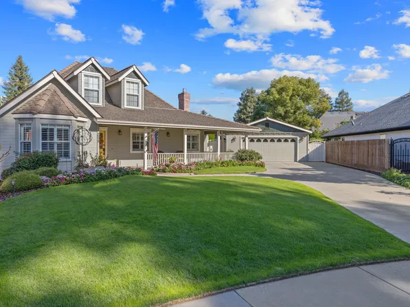 250 E Chestnut Court, Visalia, CA 93292