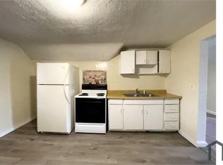 421 W 9th St #421, Muncie, IN 47302