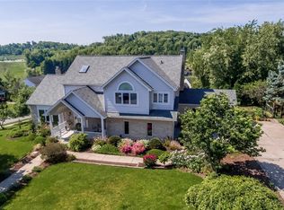 133 Field Club Dr W, Mc Kees Rocks, PA 15136