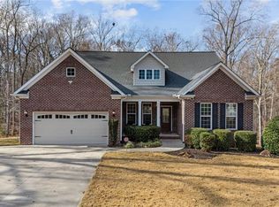995 Chamberlin Dr, Asheboro, NC 27205