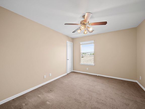 4th image of 6146 Sierra Springs Ln #1