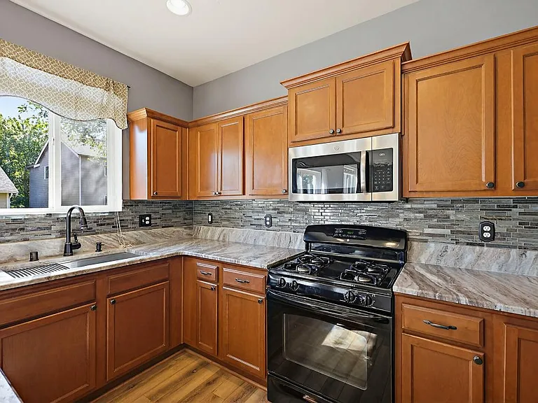 9966 Dain St SE — Photo 15